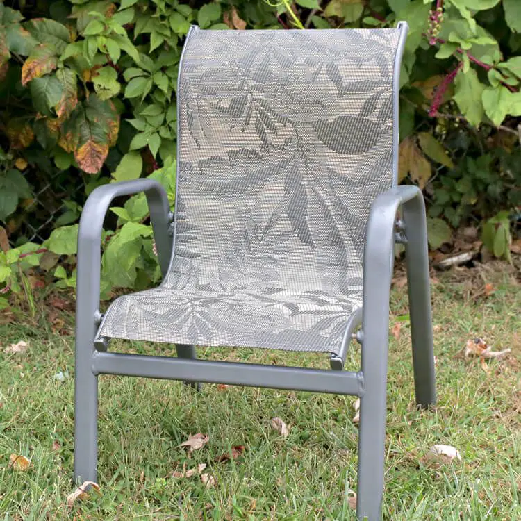 How To Replace Lawn Chair Fabric